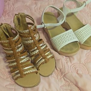 The Children's Place Brown and White Kids Sandals